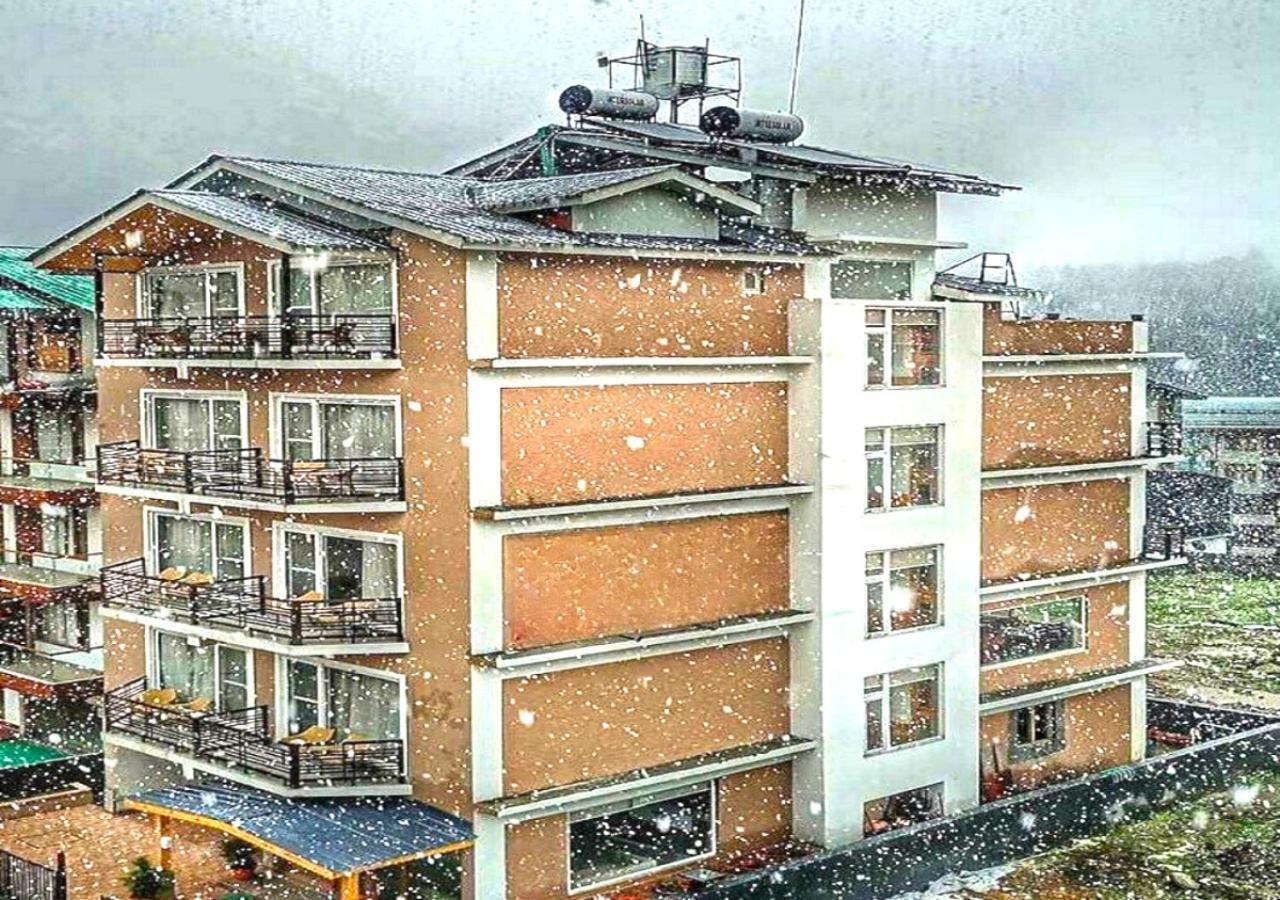 Simsa Heights Manali Hotell Exteriör bild