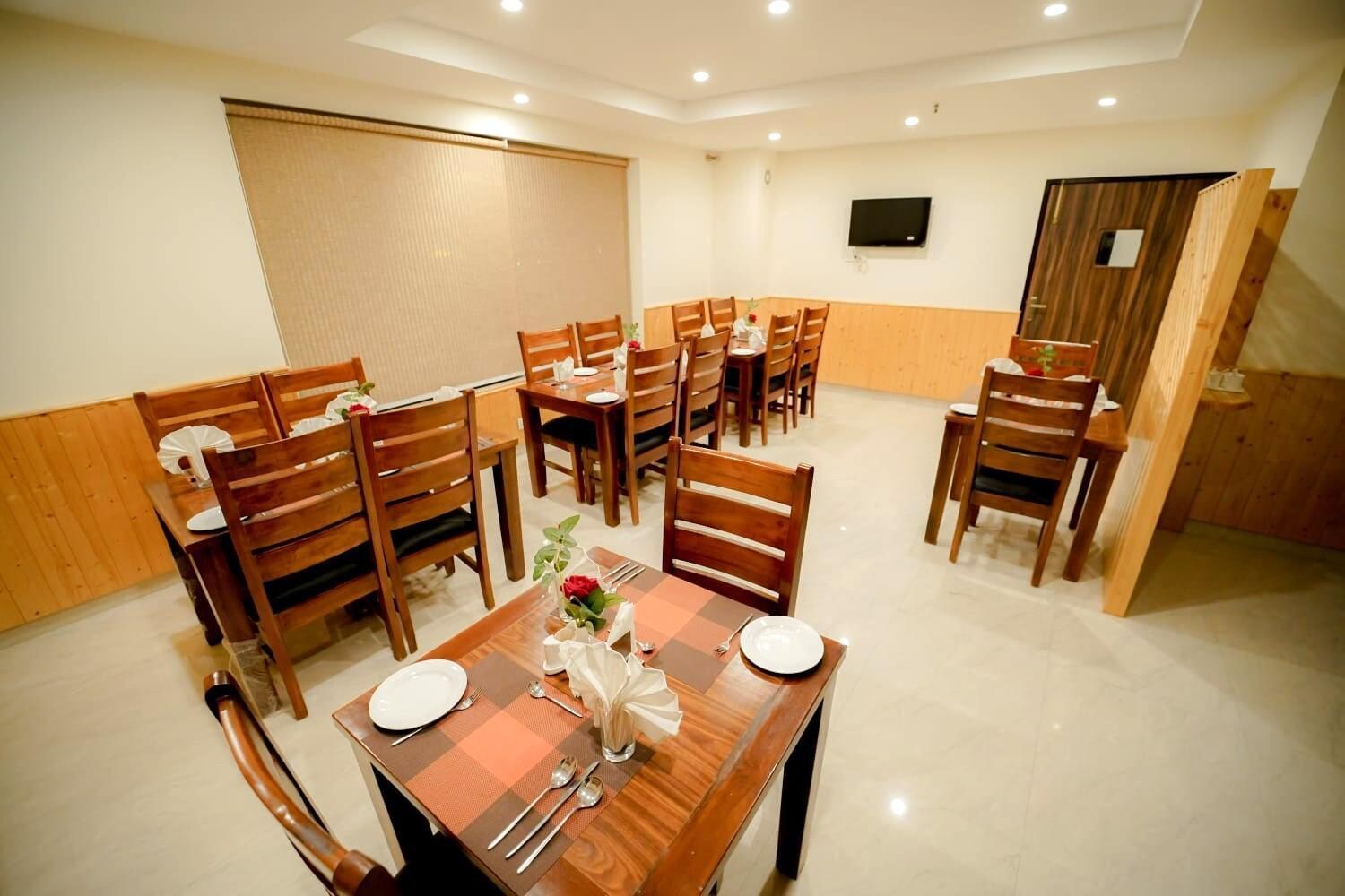 Simsa Heights Manali Hotell Exteriör bild